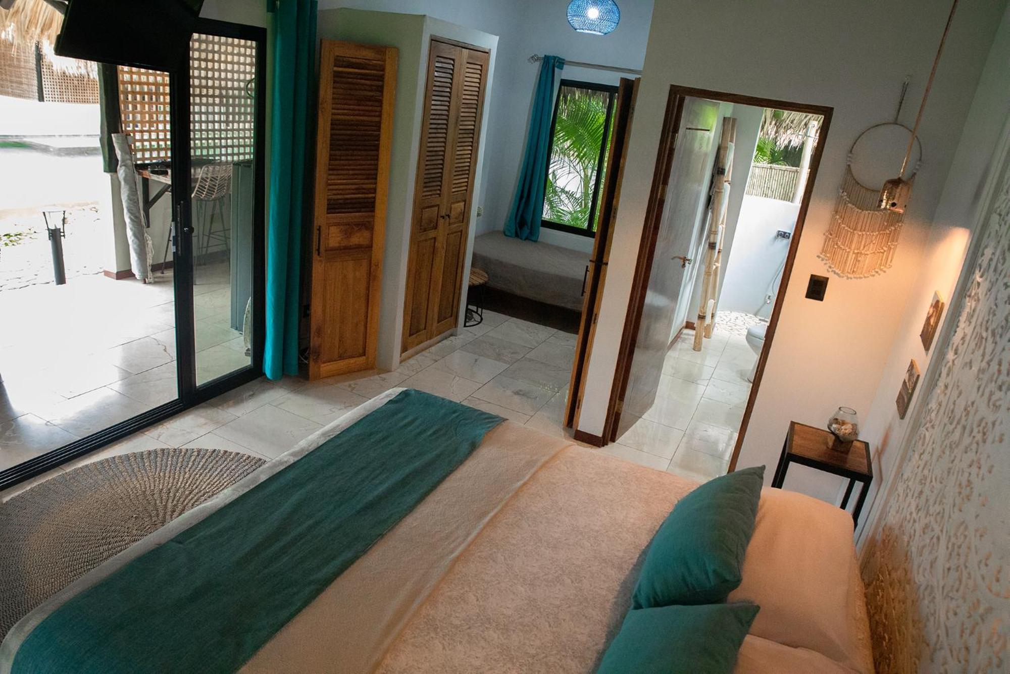 La Quebrada Eco 5* Potrero (Guanacaste)